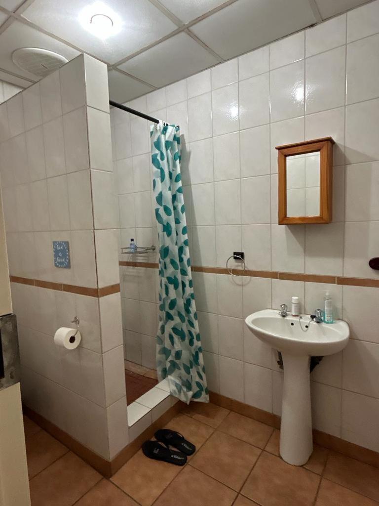 Blue Lantern Bed And Breakfast Kempton Park Habitación foto