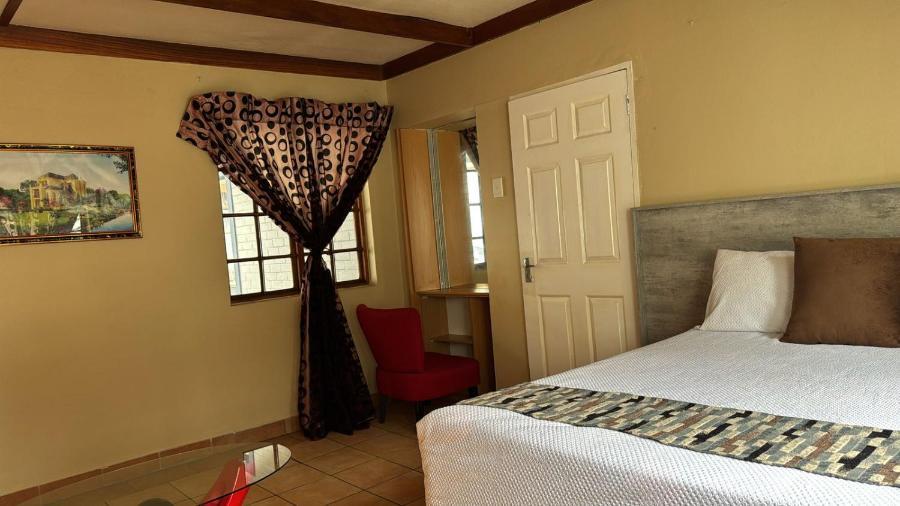 Blue Lantern Bed And Breakfast Kempton Park Exterior foto